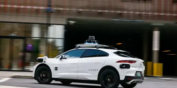 Uber, Waymo Launch Robotaxi Rides in Atlanta